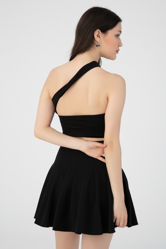 BERFUĞ KIRAN - ASYMMETRIC BLOUSE- BLACK (1)