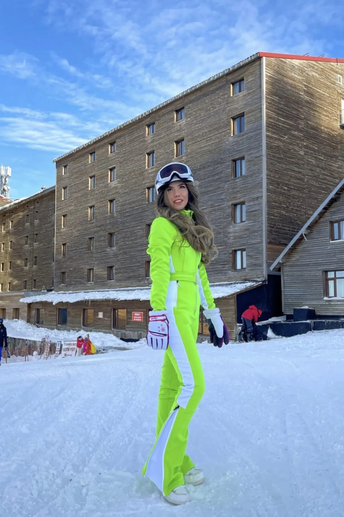 BERFUĞ KIRAN BKY-04GREEN SEITENSTREIFEN SPANISCHER SKI-OVERALL ₺ 19.565,00 ANDERE FARBEN 