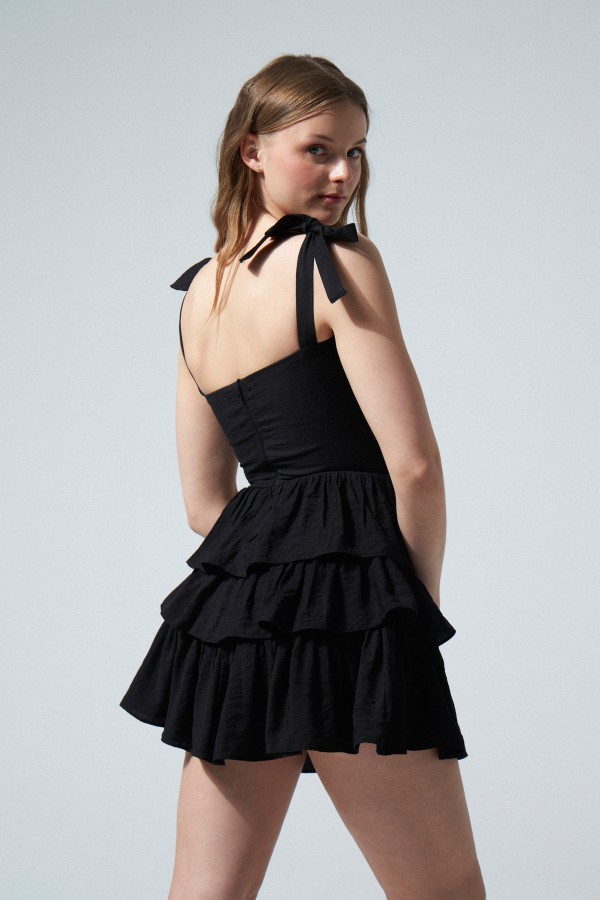 BLACK CHEST DETAIL HALTED DRESS - 3