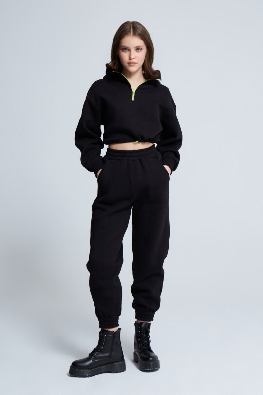 Black Elastic Waist Sweatpants 