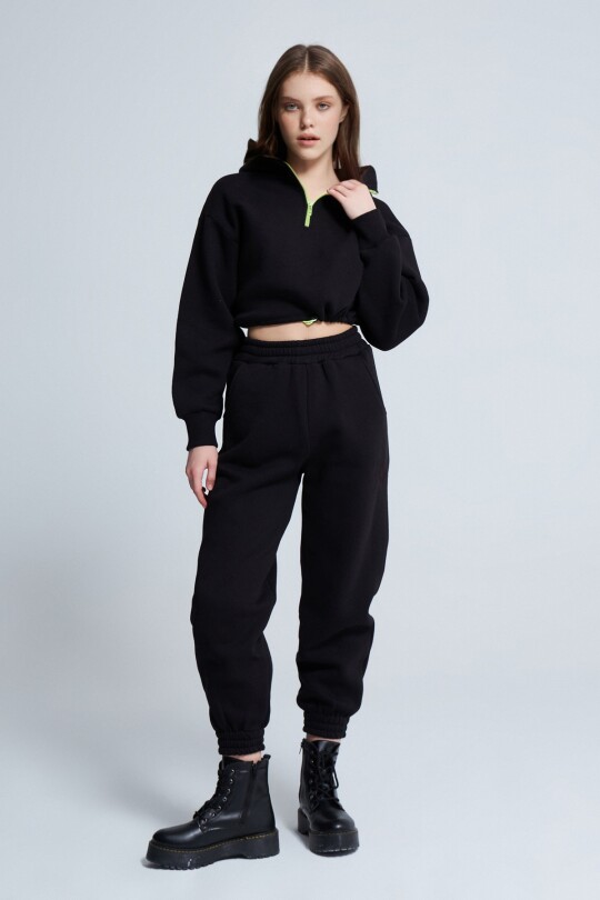 Black Elastic Waist Sweatpants - 2