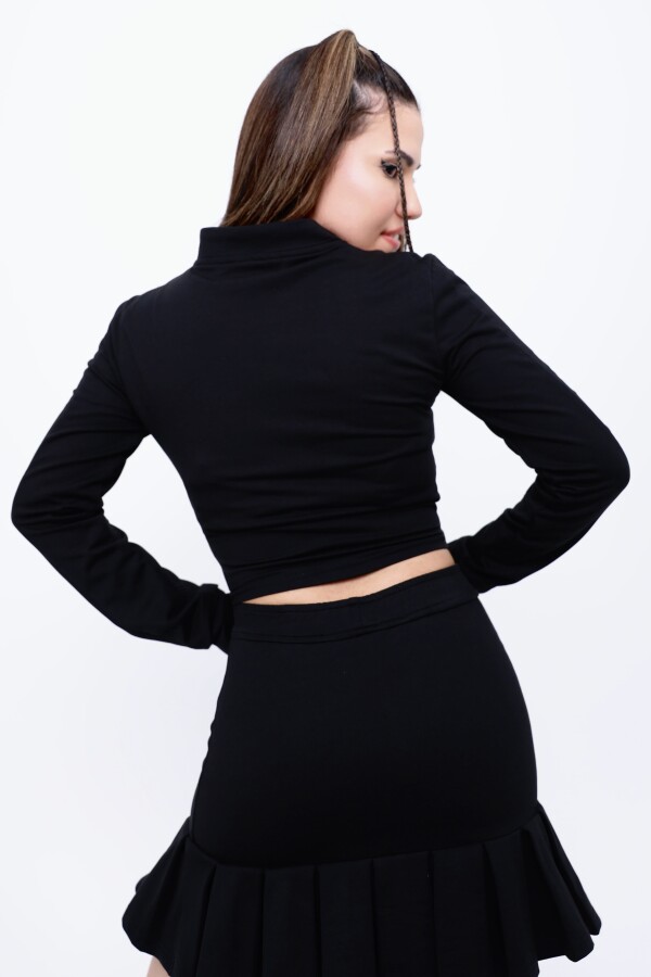 Black Short Zip-Up Sweatshirt with Pockets - 6