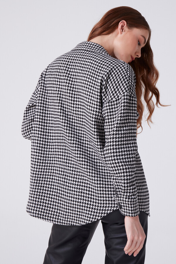 BLACK/WHITE HOUNDSTOOTH OVERSIZE LUMBERJACK SHIRT - 3