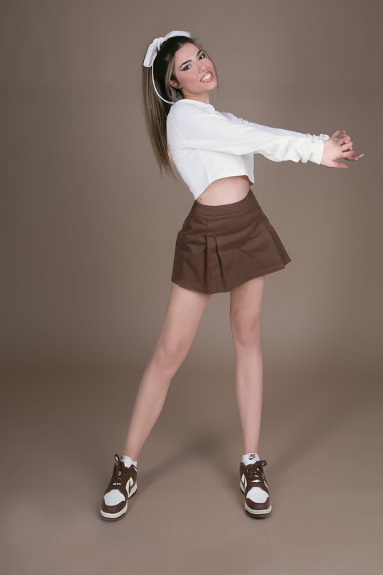 BROWN FRONT PLEATED LOW WAIST BACK SHORTS SKIRT - 2