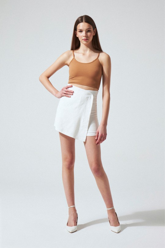 FRONT COVERED SHORTS SKIRT WHITE 