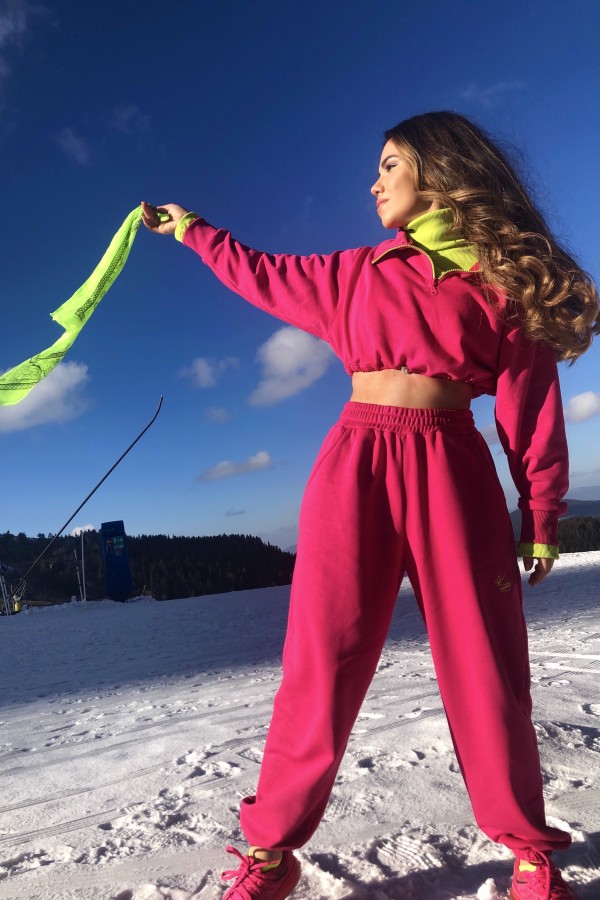 Fuchsiafarbene Jogginghose mit Gummibund an den Knöcheln - 3