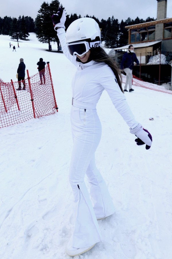 GESTREIFTER SKIANZUG MIT SPANISCHEN BEINEN - 2