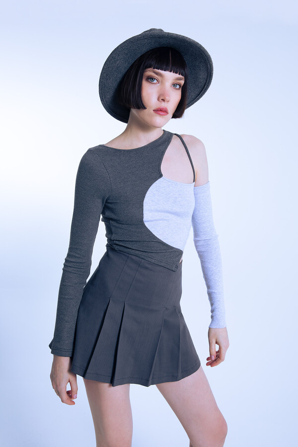 Gray high-waist pleated skort - 3