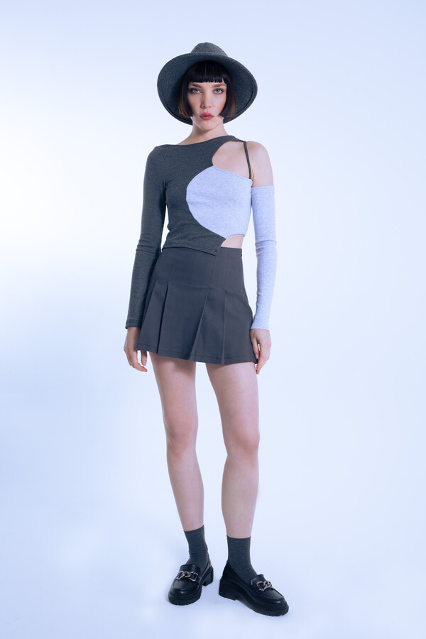 Gray/anthracite two-tone asymmetrical corset crop top - 2