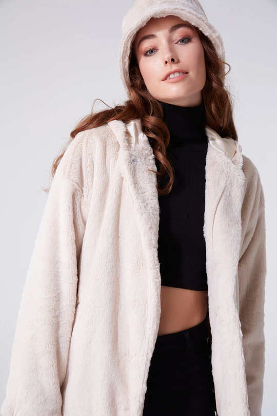 Hellbeige Plüschjacke - 2