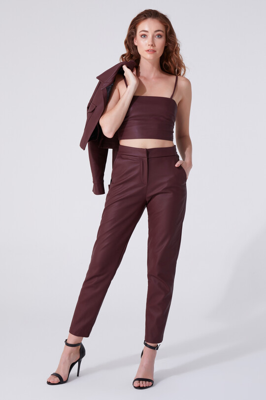 LEATHER CIGARETTE TROUSERS 