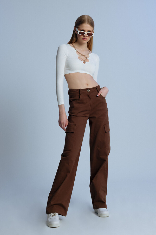 BROWN HIGH WAIST POCKET TROUSERS WITH CARGO POCKETS - 1
