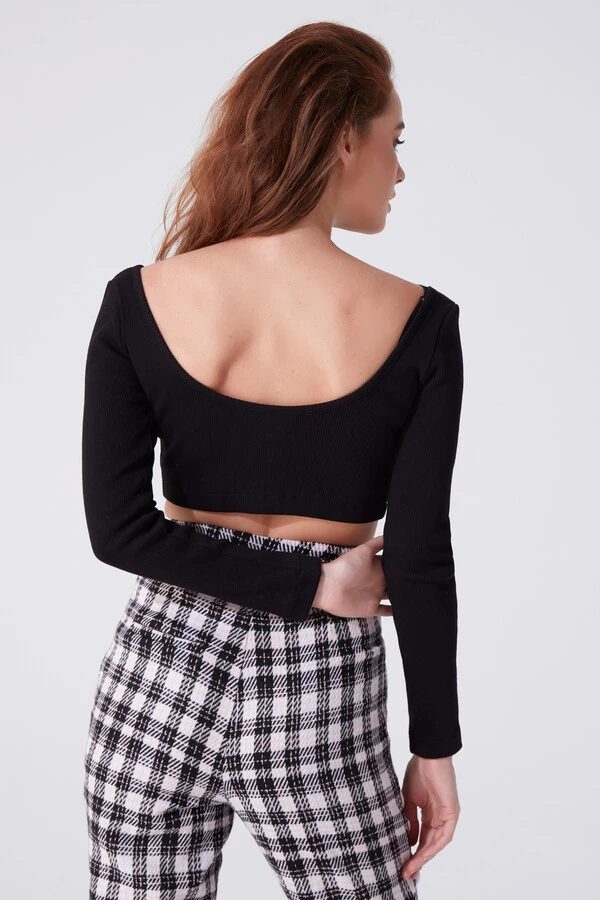  LONG SLEEVED CROP - 3