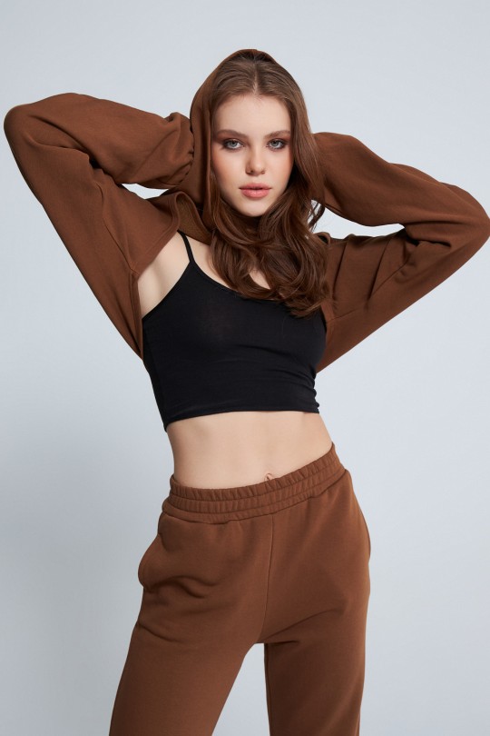 KURZER CROP BRAUN MIT OFFENER FRONTKAPPE 