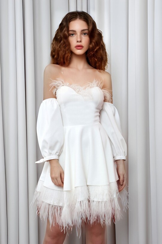  KURZES KLEID MIT PELZHERZ UND BRUST - 2