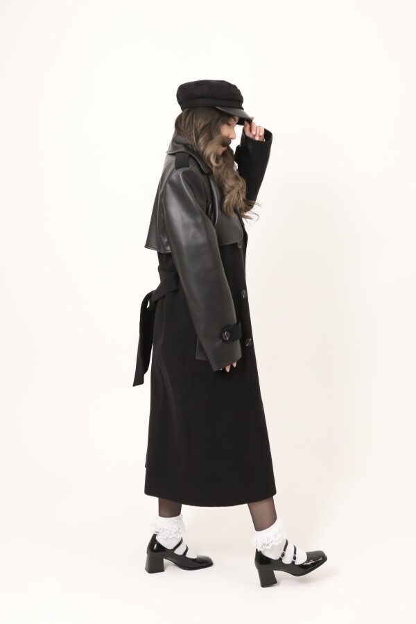 LONG CACHET COAT WITH BLACK LEATHER SLEEVE DETAILED - 5