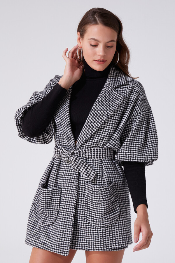 BLACK / WHİTE LONG JACKET WITH BALLOON SLEEVES - BERFUĞ KIRAN