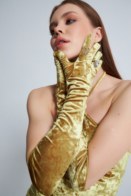 LONG VELVET GLOVES MUSTARD - 1