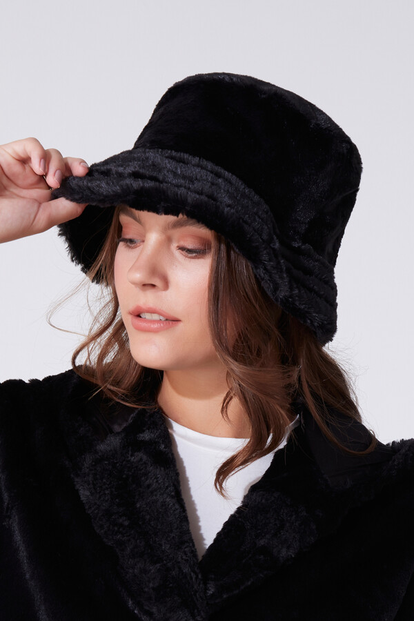 PLUSH BUCKET HAT - BERFUĞ KIRAN