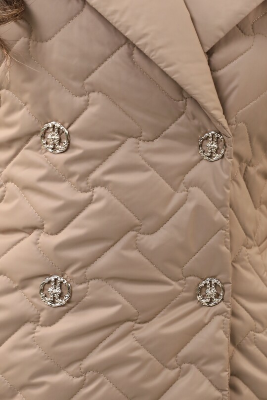 CAMEL BUTTON DETAIL QUILTED COAT - 3