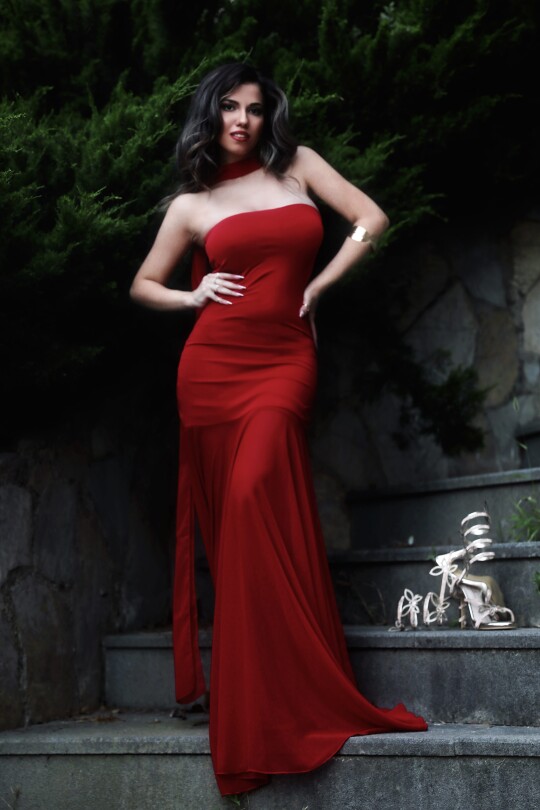 Red strapless dress with chiffon skirt - 2