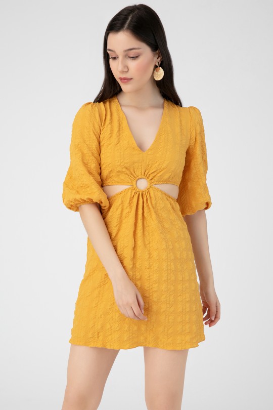 RING DETAILED DRESS WITH OPEN SIDES MUSTARD