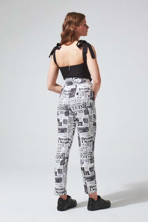 SCHRIFTLICHES MUSTER TAILLE KREUZHOSE - 3