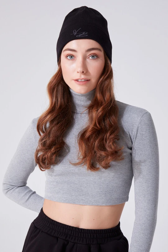 Schwarze bestickte Mütze - 2