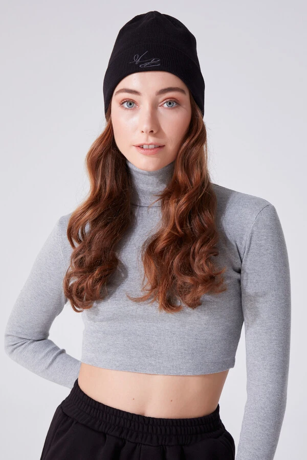 Schwarze bestickte Mütze - 2