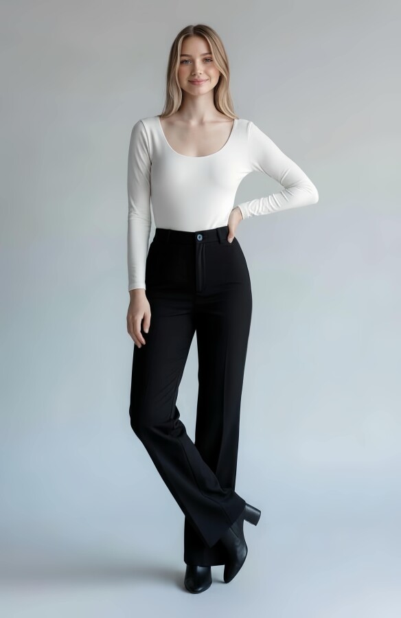 SCHWARZE HOCHGESCHNITTENE HOSE MIT GERADEM BEIN - 2