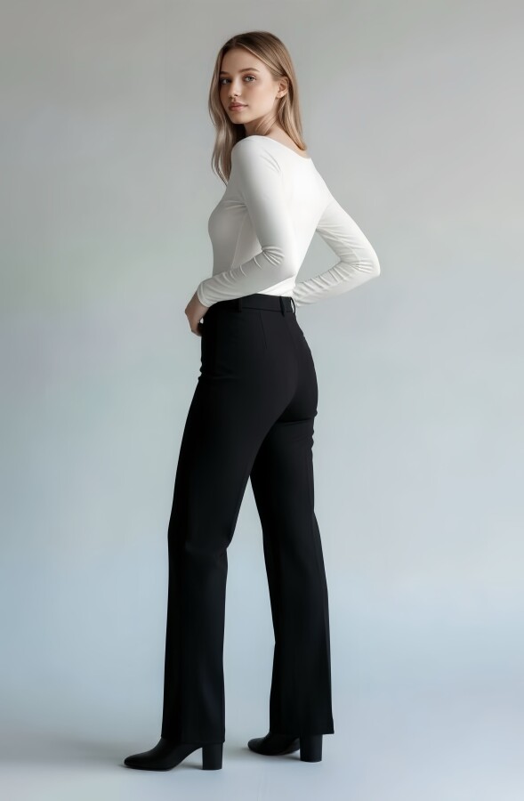 SCHWARZE HOCHGESCHNITTENE HOSE MIT GERADEM BEIN - 5