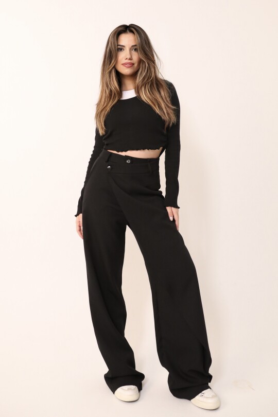 SCHWARZE HÜRREM-HOSE MIT ZWEI KNÖPFEN UND WEITEM BEIN - BERFUĞ KIRAN