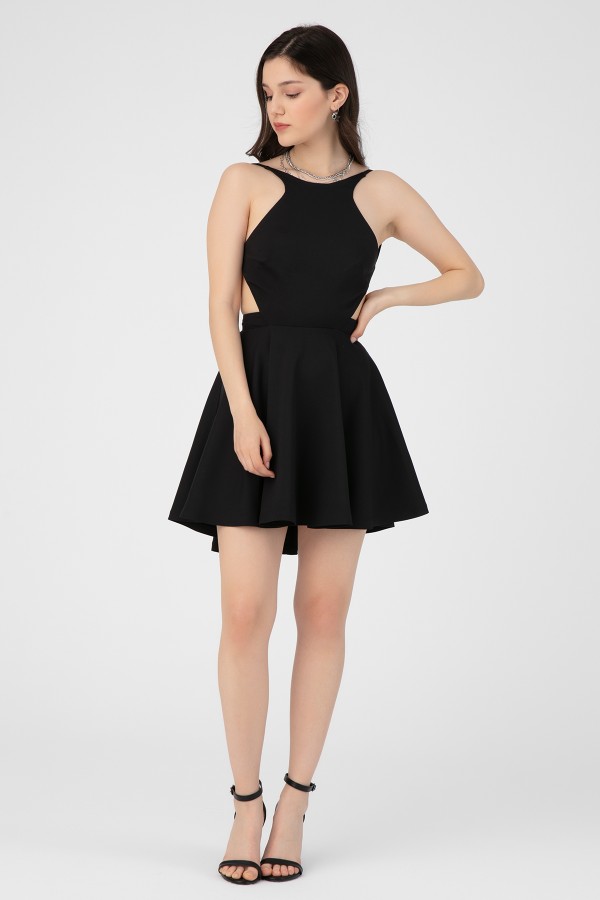 Schwarzes Kleid mit Halterneck und Rückenausschnitt - 1