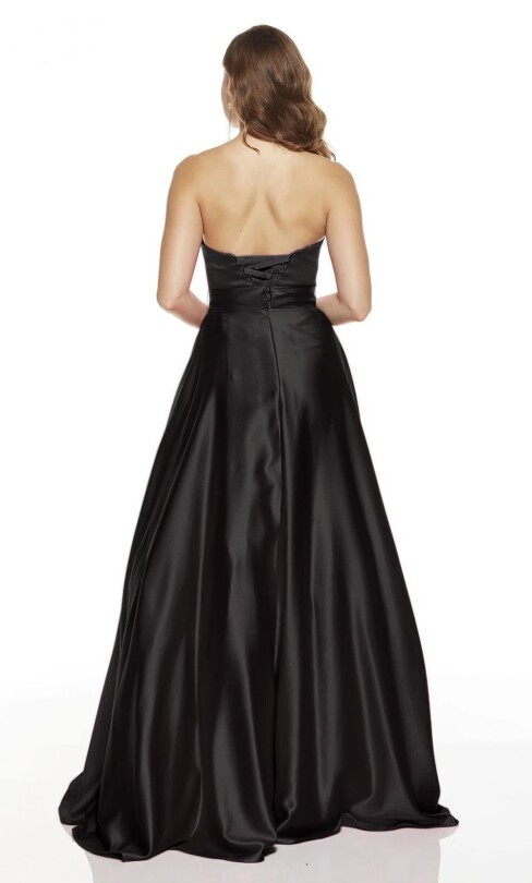 Schwarzes schulterfreies Satin-Abendkleid mit weitem Rock - 2