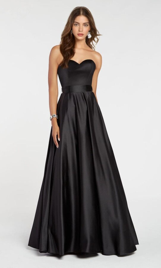 Schwarzes schulterfreies Satin-Abendkleid mit weitem Rock - 1