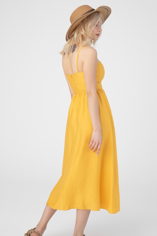 Senf-farbenes trägerloses Midi-Kleid - 2