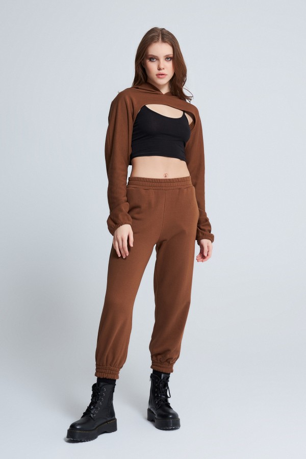 SHORT CROP BROWN WITH OPEN FRONT CAP - 3