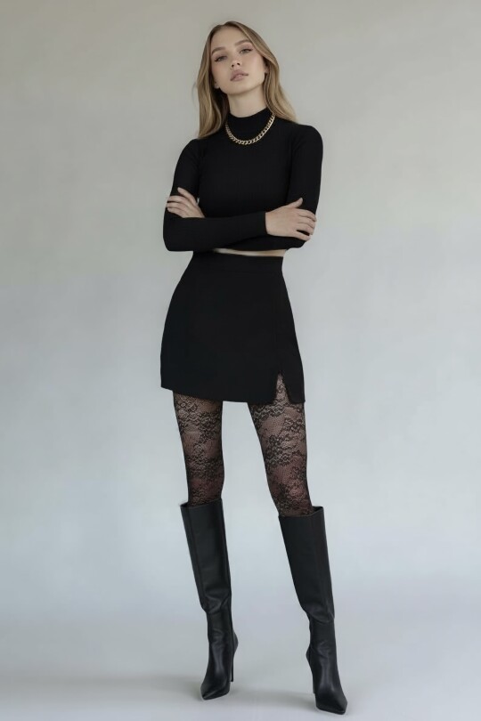 SİYAH YIRTMAÇLI MİNİ ETEK - 4