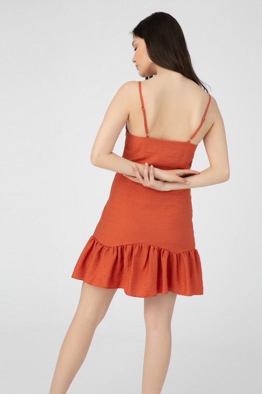 Terrakottafarbene, mit Rüschen besetzilmiş, trägerlos, lässige, kurze Elbise - 2