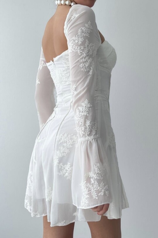 Weißes Kurzarmkleid - 4