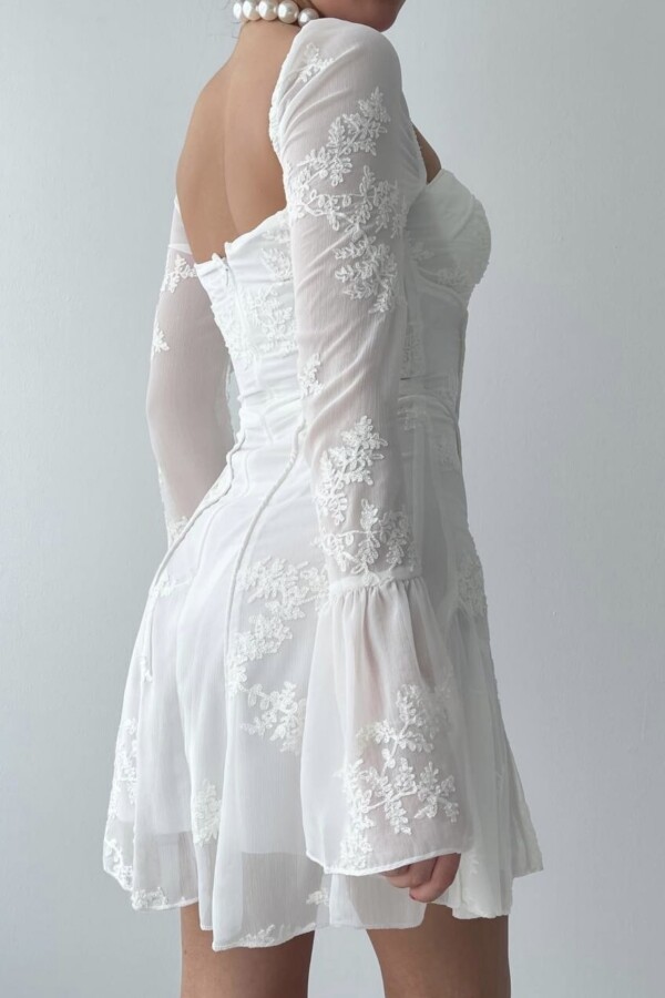 Weißes Kurzarmkleid - 4