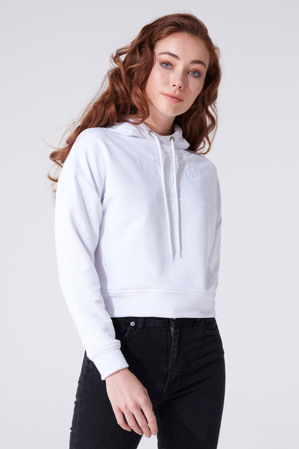 Weißes kurzes Sweatshirt mit Kapuze - BERFUĞ KIRAN