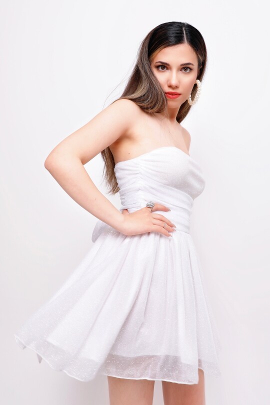 WHITE STRAPLESS GLITTER MINI DRESS WITH WAIST TIE - 4